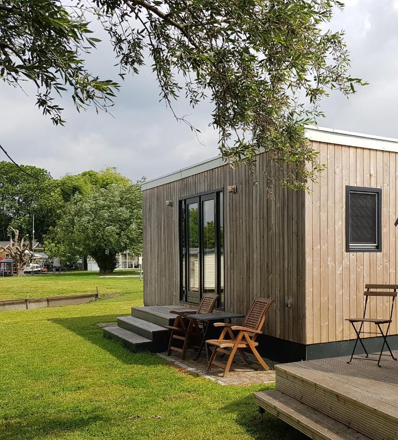 Tiny House By The Water - De Schans Alphen Alphen  Экстерьер фото
