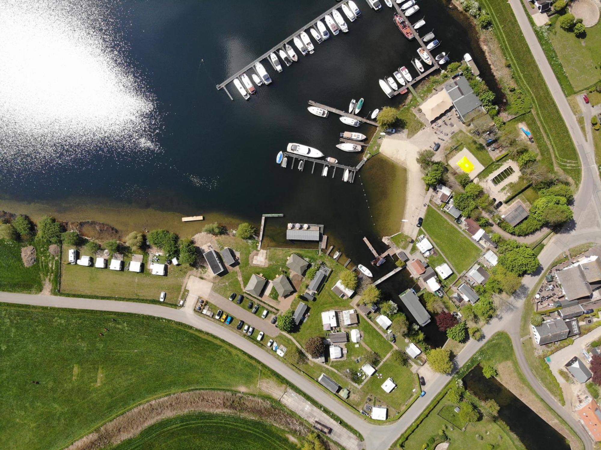 Tiny House By The Water - De Schans Alphen Alphen  Экстерьер фото